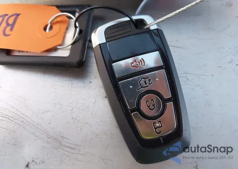 2025 Ford Escape St-Line from USA, damaged, VIN 1FMCU0MN7SUB33725